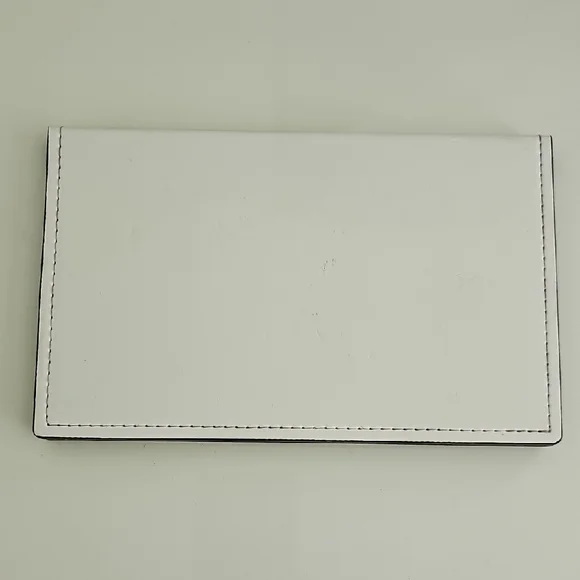 Natasha Denona Elegant White Palette - Picture 3 of 3